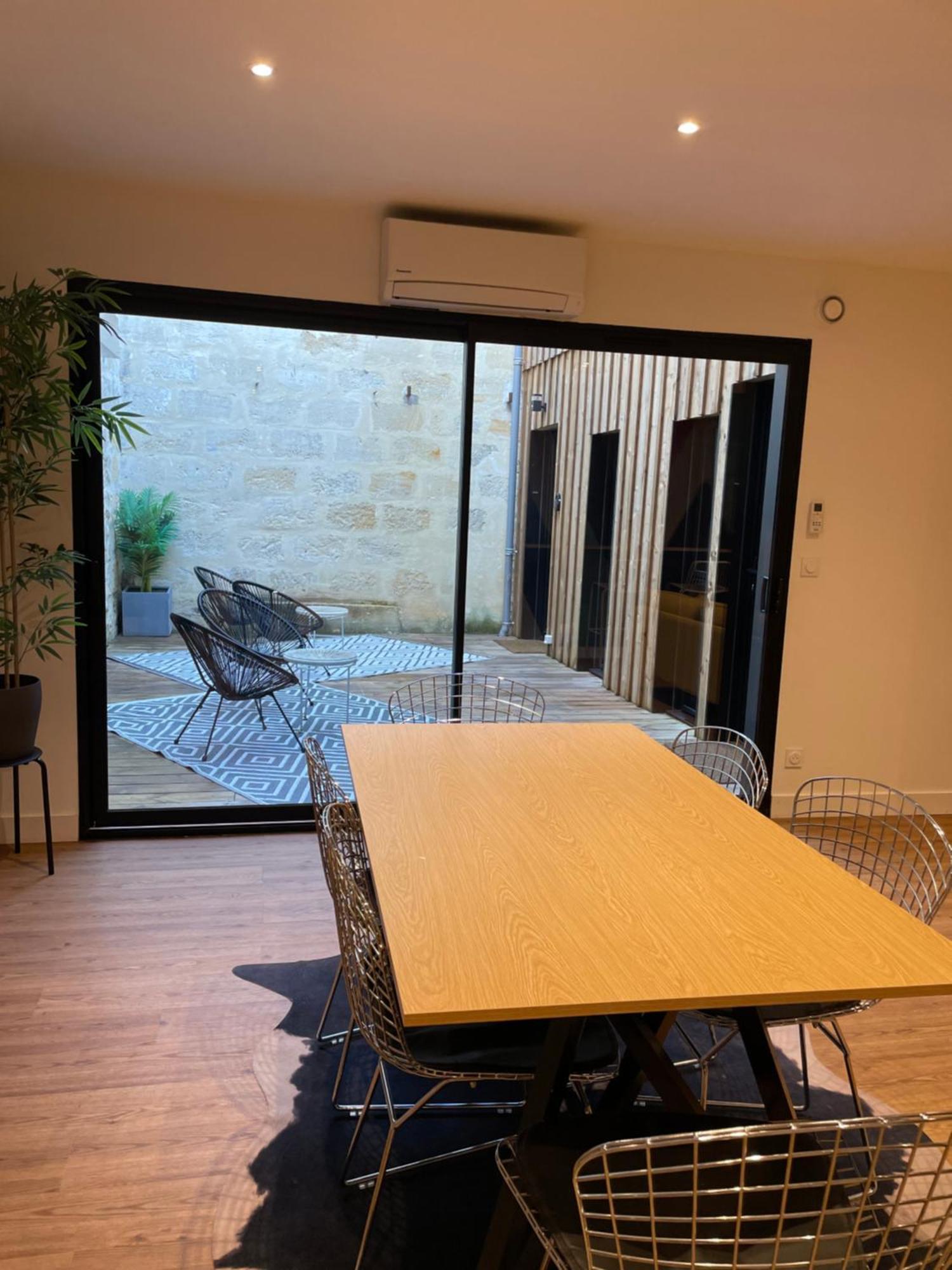 Hebergement Ornano Bordeaux Exteriör bild